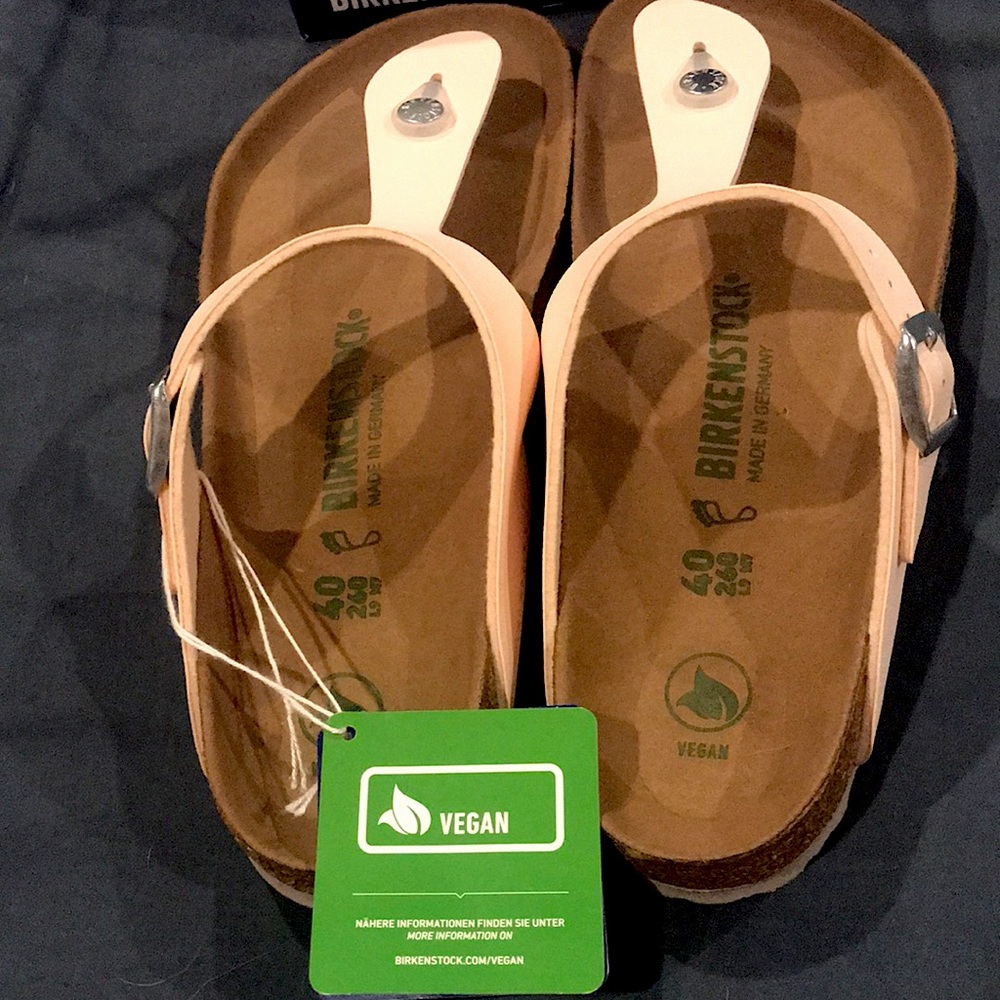 Birkenstock Gizeh, Light rose, vegan, NIB. Size 40 Regular fit.